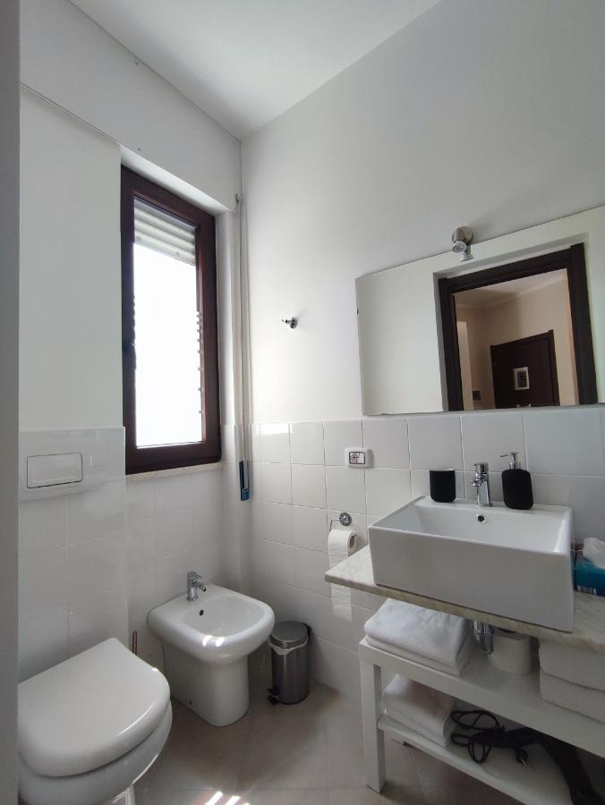 Cristian Rooms อาโวลา ภายนอก รูปภาพ