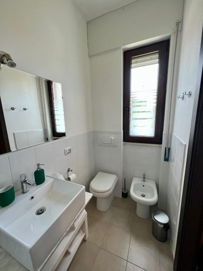 Cristian Rooms อาโวลา ภายนอก รูปภาพ